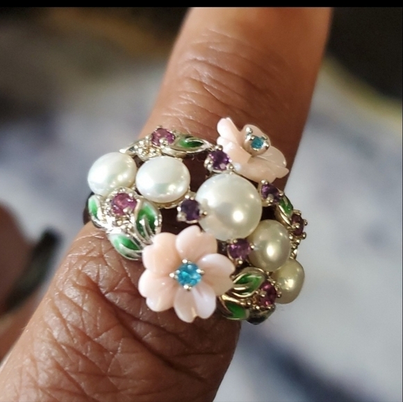 Jardin Collection Mother Of Pearl, Freshwater Pearl, Amethyst, Neon Apatite Ring - Picture 8 of 8